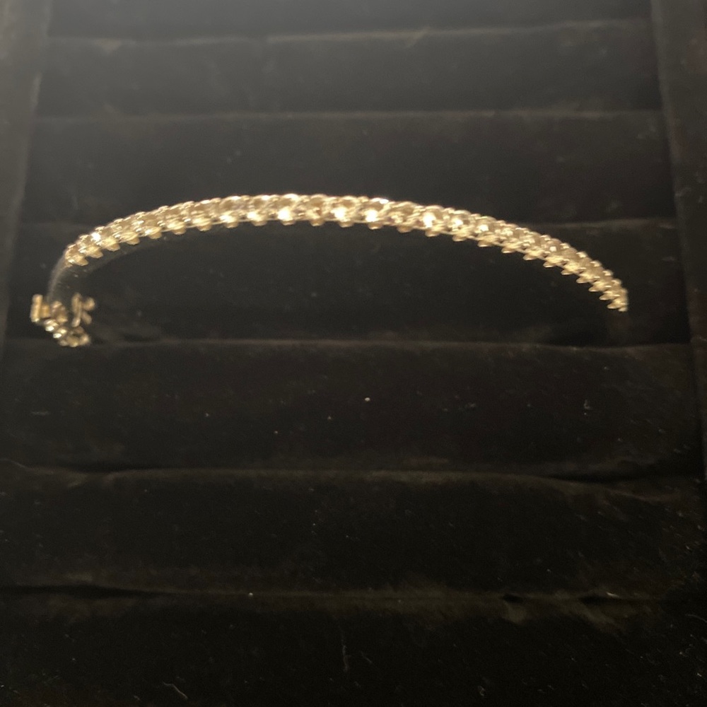 Clear Spinel 925 hinged bracelet